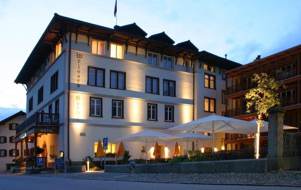 Hotel Weisses Kreuz Bergün Exteriör bild